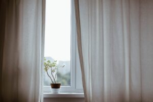 Как и с какво да избелвате тюл у дома
