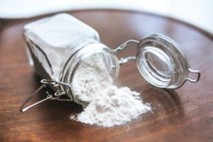 Как да почистите килим у дома бързо и ефективно