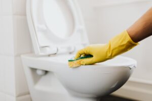 Как да почистите тоалетна от пикочни камъни у дома бързо и лесно
