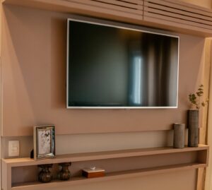 Как да почистите LCD телевизор без следи и драскотини: най-добрите методи