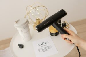 Как да разтегнете обувки от изкуствена кожа: 15 начина